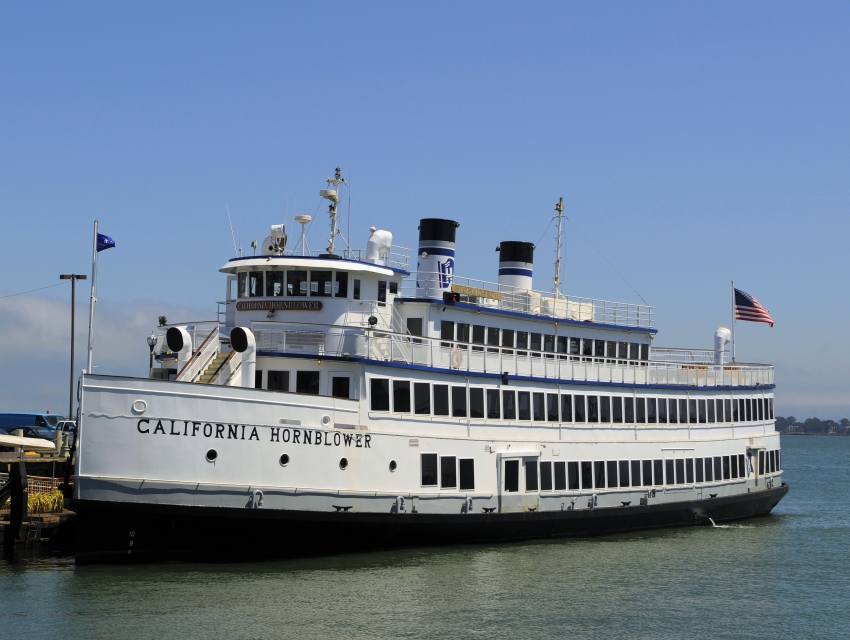 Hornblower Dinner Cruises on San Francisco Bay, San Francisco, CA ...