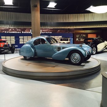 Mullin Automotive Museum
