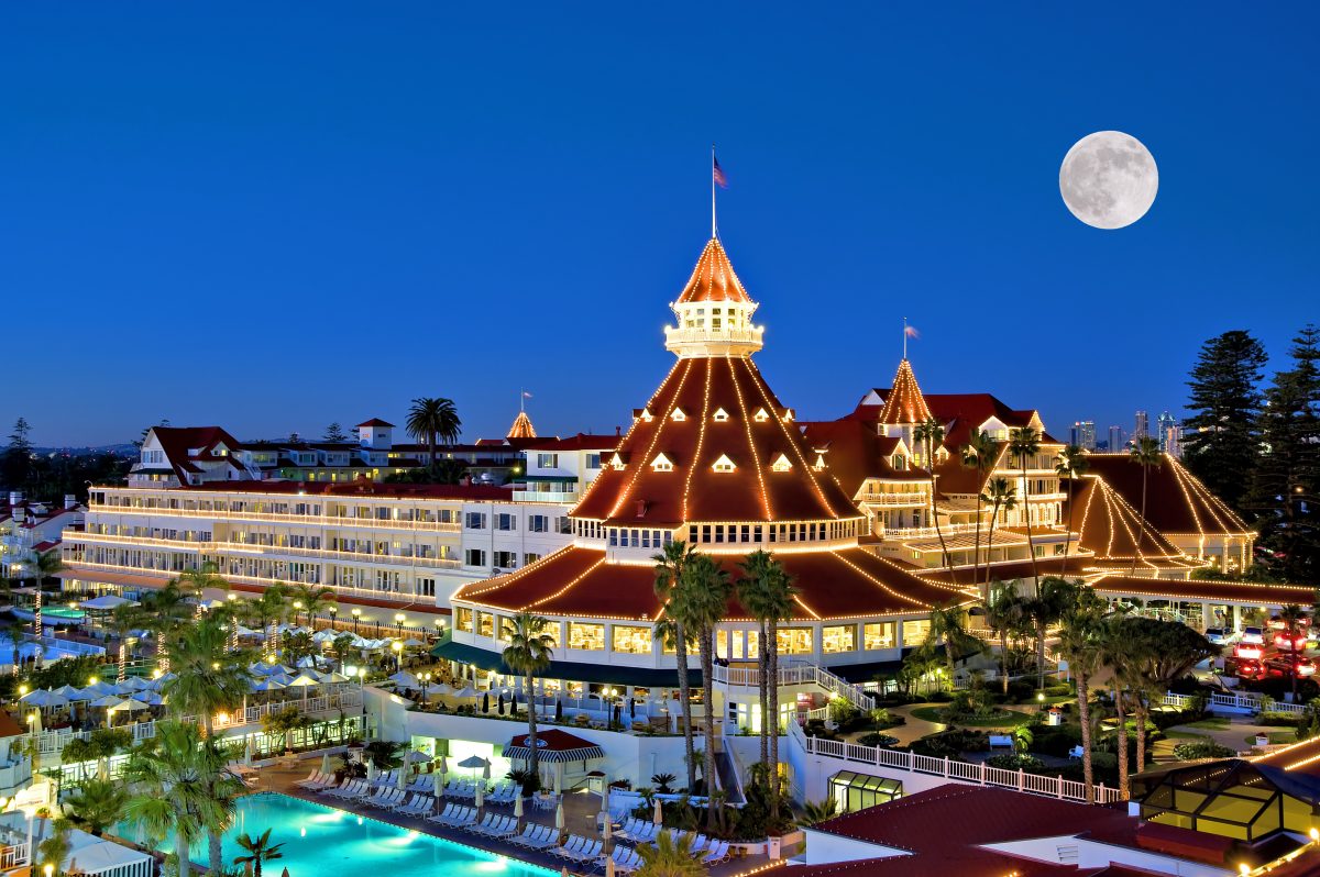 These Hotels And Resorts In California Will Make Your Holidays Magical