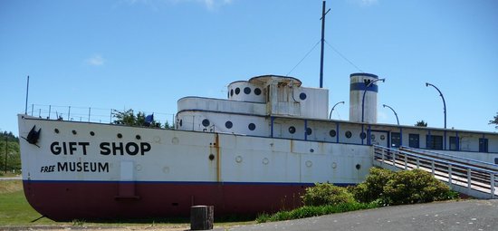 Ship Ashore Gift Shop and Museum