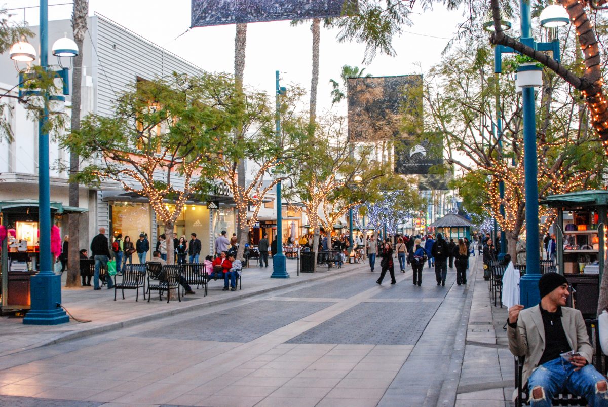 Take A Stroll Down Southern California's Most Charming Main Streets